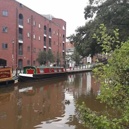 Spacious Duplex 2 Bed Apartment Central Location By Canal - Chester Uk Exterior photo