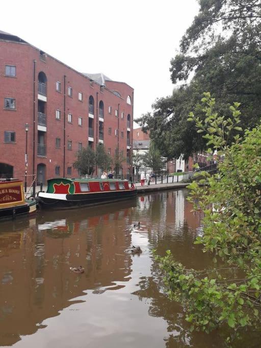 Apartment Spacious Duplex 2 Bed Location By Canal - Uk